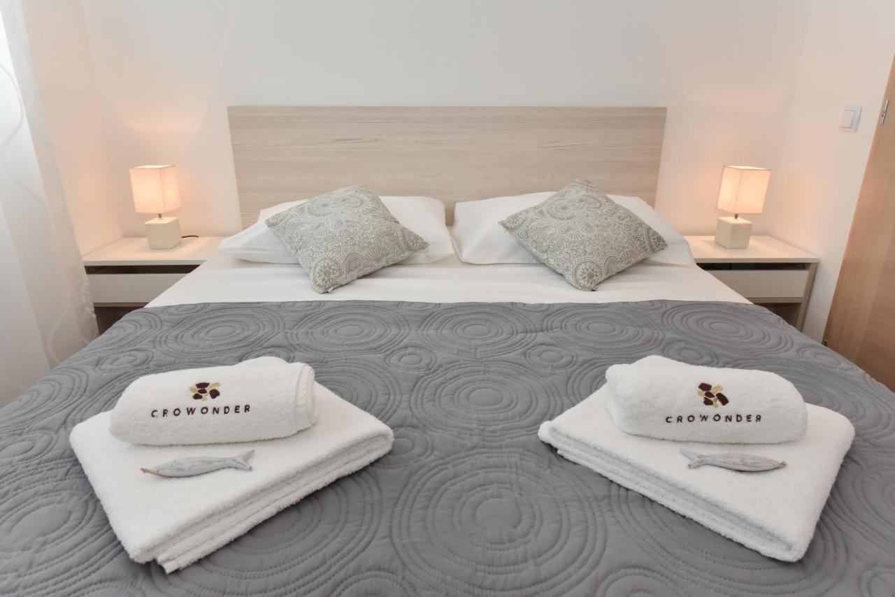 Crowonder Luxury Vir- 6 New Apartments For Families With Playground For Kids Екстериор снимка